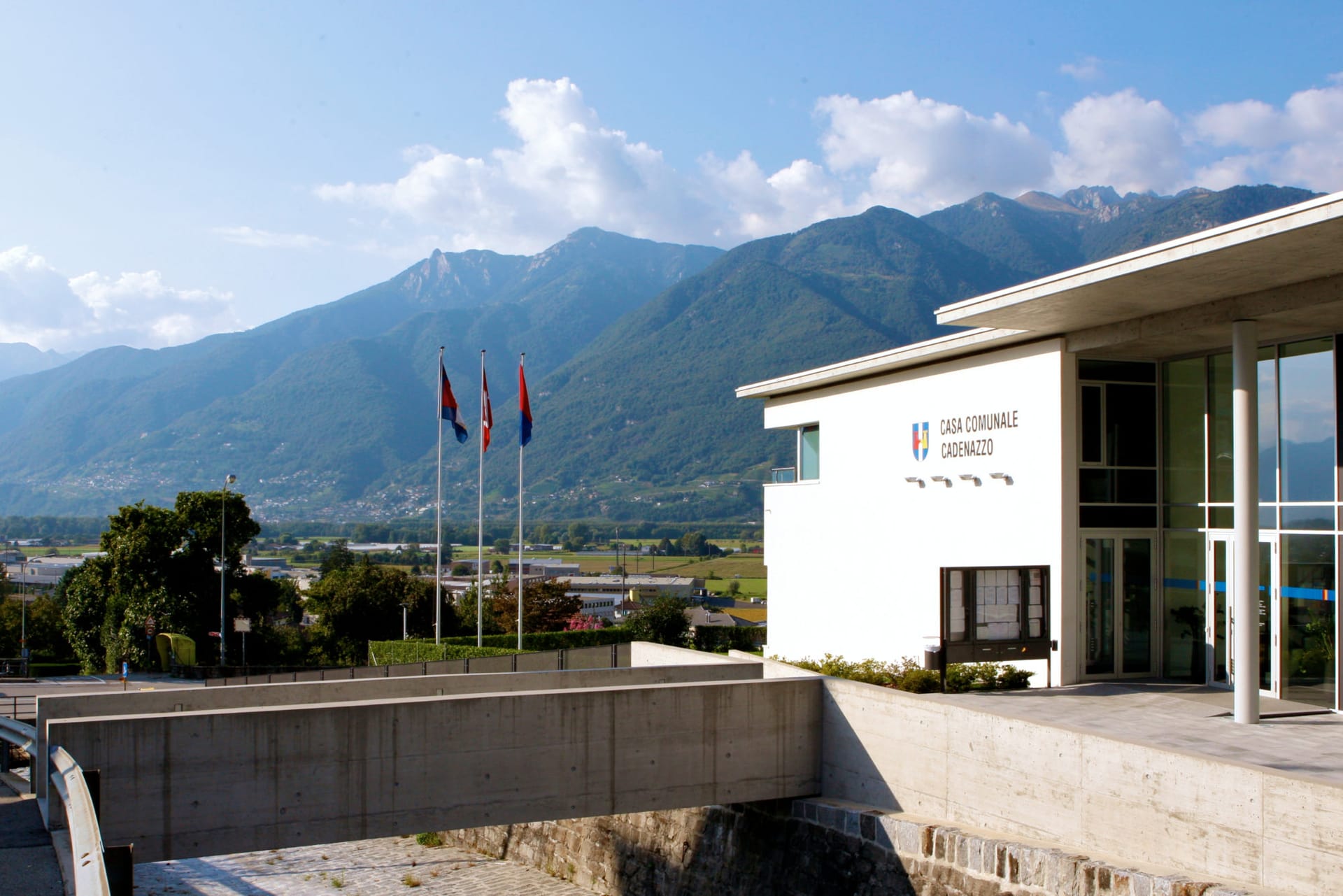 casa comunale — Cadenazzo — 2009 — foto 7